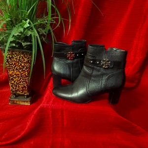 Tory burch Boots